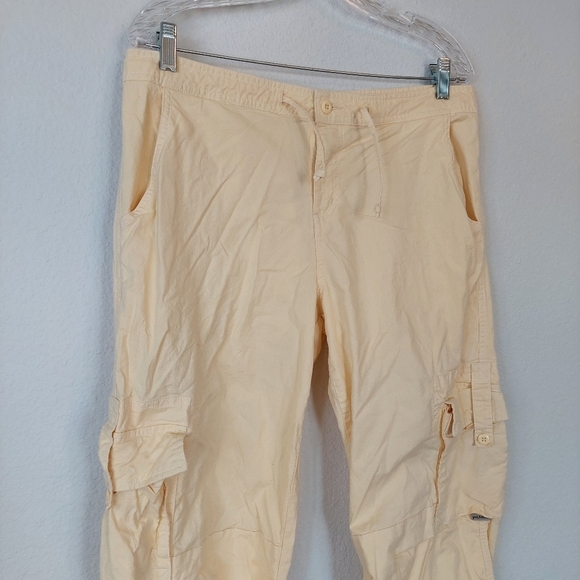 Prana Breathe Yellow Hiking Cargo Capri Pant Size Large - Picture 2 of 13